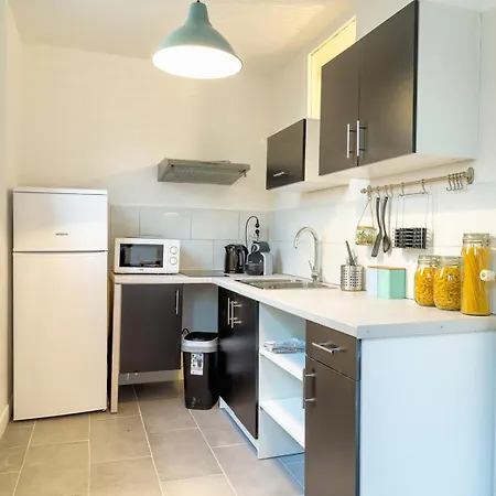 Budget Studio Near Paris Apartment Gennevilliers